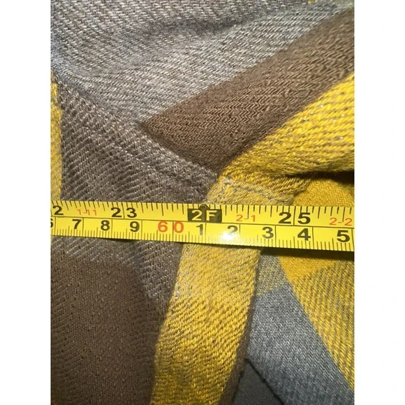 L.L. Bean Signature Flannel Shirt Mens XL Slim Fit Plaid Button Up Yellow Gray - Picture 4 of 6